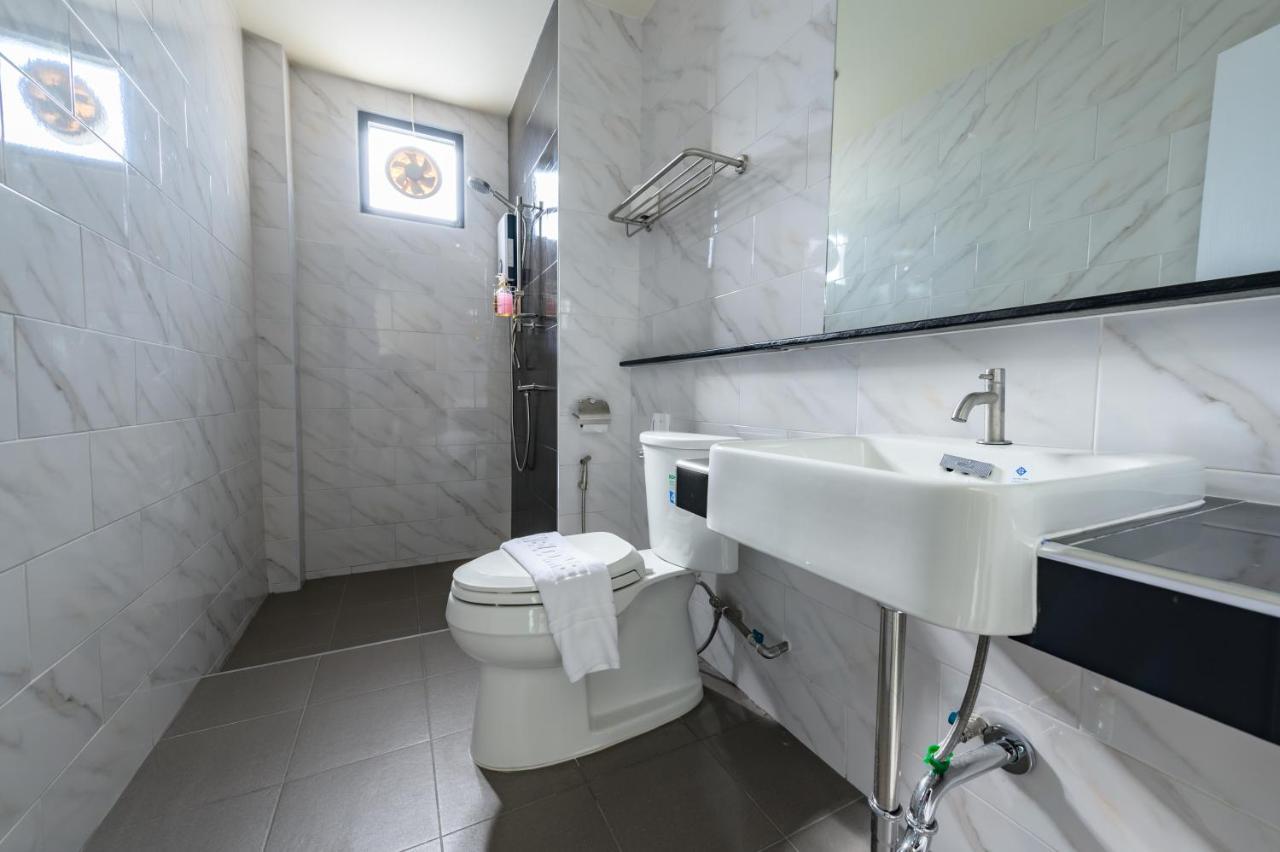 Top Residence Сураттхани Экстерьер фото